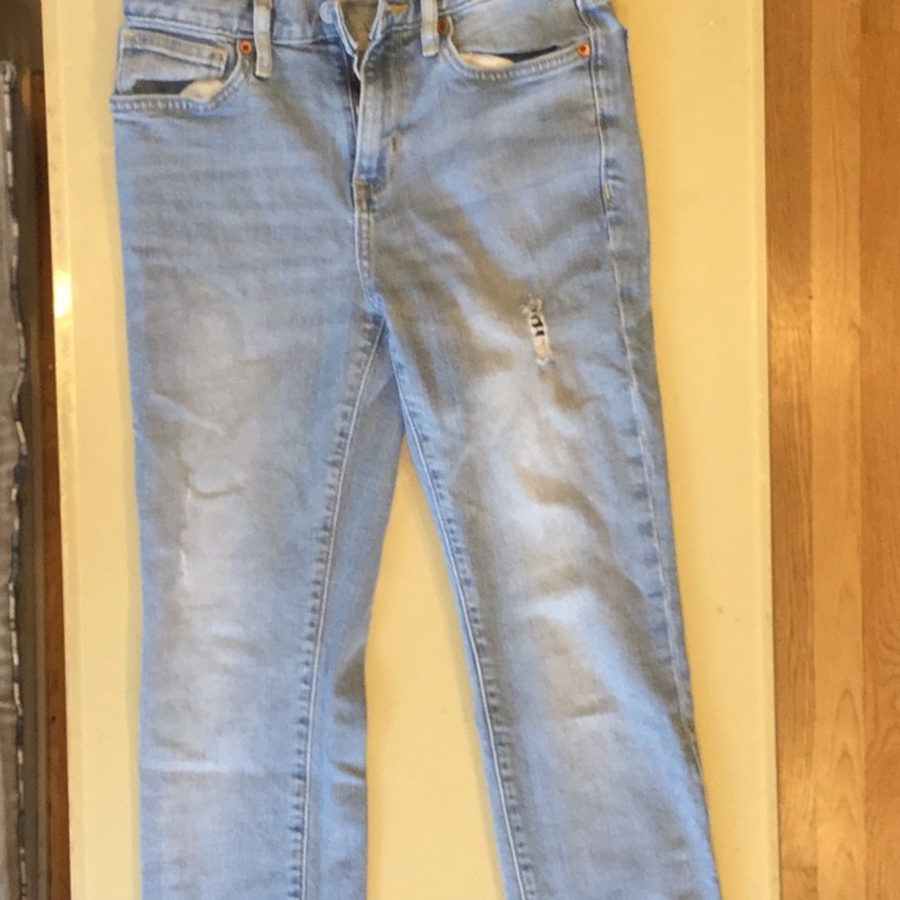 Old navy skinny built in flex jeans.